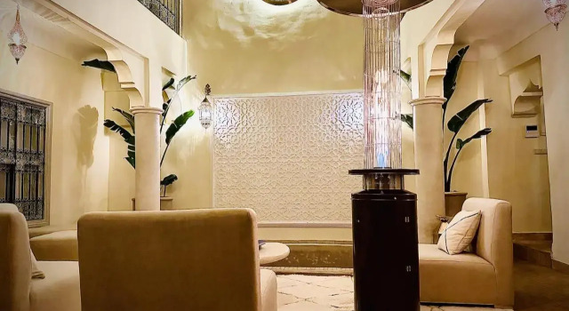 Riad Jaya Marrakech, Buchen Sie Hotel Hotels in Marrakech-Safi mit Parkplatz, Parkplätze