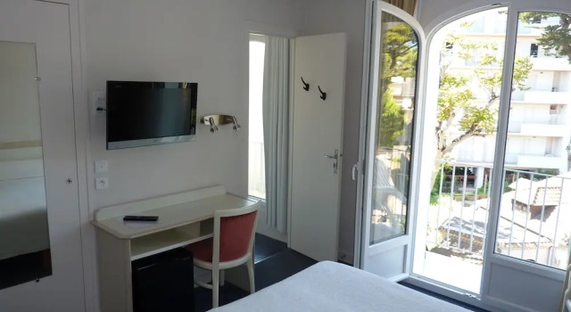 Двухместный номер Superior с балконом Hotel La Concorde