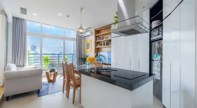 Апартаменты Deluxe Ben Thanh Tower - Luminous Apartments D1