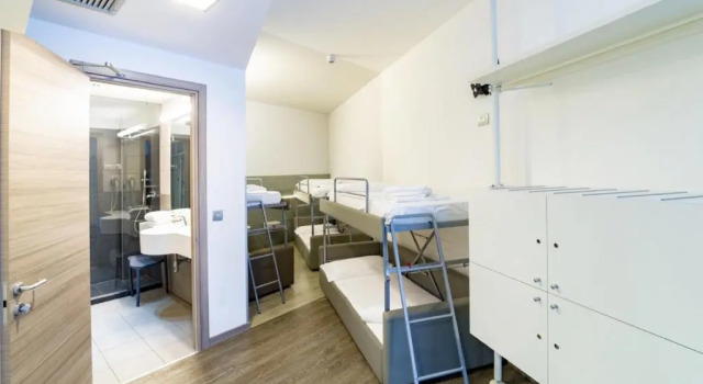 Кровать в общем номере Campione Univela Hostel