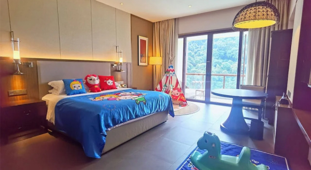 Двухместный семейный номер Standard Hilton Huizhou Longmen Resort