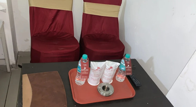 Номер Standard Hotel JK Lions - Koradi, Nagpur
