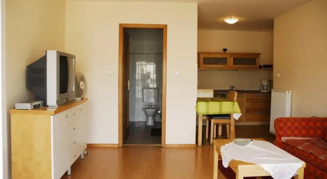 Arany János Apartmanok, Prenota Hotel Hotel a Southern Transdanubia con parcheggio, Parcheggio