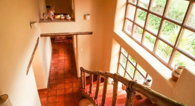Karina Wasi, Book Hotel Pisac Sacred Valley