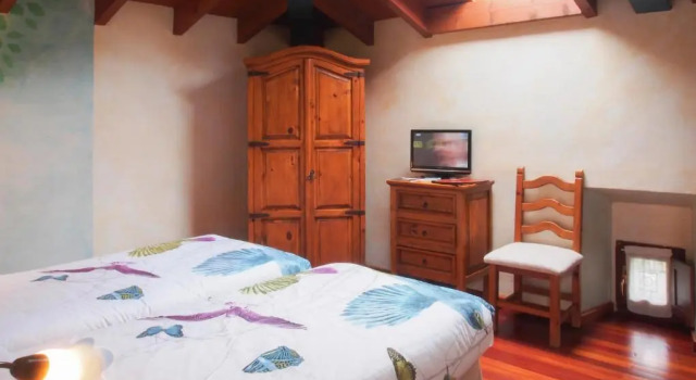 Hotel Sucuevas, Prenota Hotel Cuevas Asturie