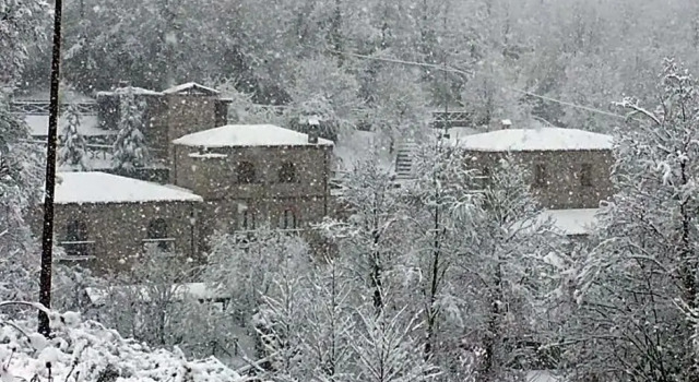 Hotel Ristorante Mulino Iannarelli, Prenota Hotel Hotel 4 stelle a Pollino, 4*