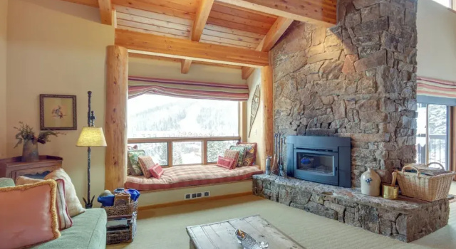 Big Sky Condo w/ Mountain Views < 1 Mi to Resort!, Buchen Sie Ferienwohnung Hotels in Montana mit Parkplatz, Parkplätze