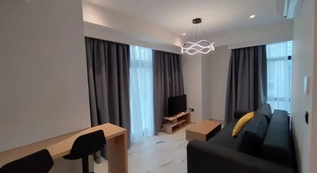 Полулюкс с балконом Vardaris Apartments