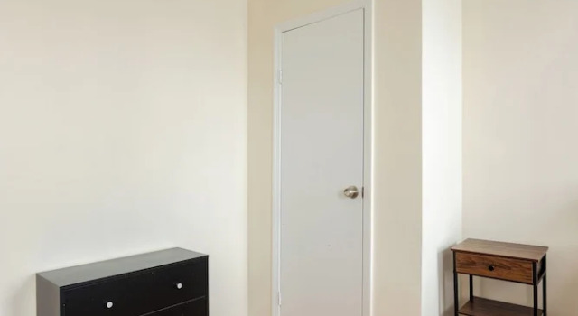 Номер Classic Empire Blvd Guest House