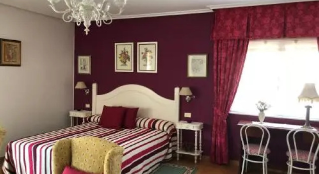Hostal Juan, Varaa Hotelli O Rosal Galicia