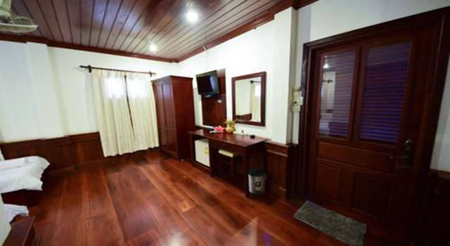 Huaxieng Residence By MyLaoHome, Забронировать Отель Отели Луангпхабанг с завтраком, рядом с Haw Pha Bang, Завтраки