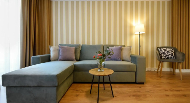 MEDITATIONS - Calming 1BR Apartment, Забронировать Апартаменты/квартира Отели Бухареста с парковкой, рядом с Торговый центр Bucharest Mall, Парковка