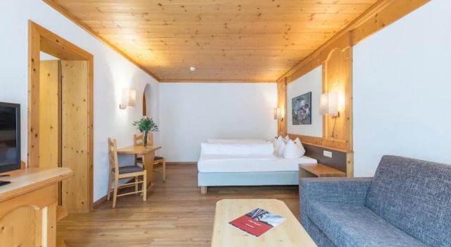 Трёхместный номер Comfort Hotel Burgstall