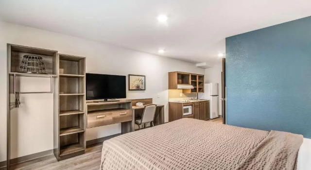 Двухместный номер WoodSpring Suites Doral Miami Airport