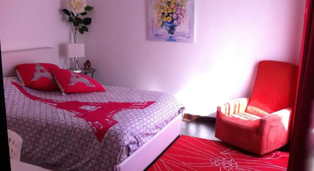 Семейный коттедж рядом с пляжем B&B Oui Madame