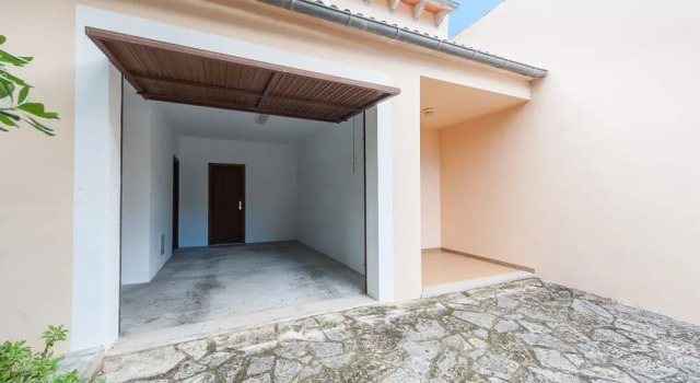 Villa garballo, Book Villa Hotels in Sa Pobla with a Pool, Swimming Pool
