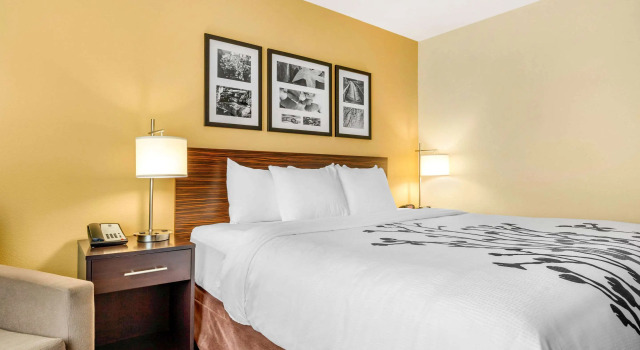 Двухместный номер Standard Sleep Inn & Suites Lincoln University Area