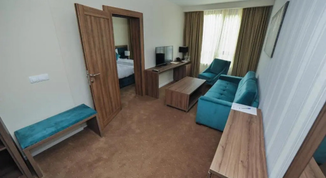 Апартаменты Hotel Nais
