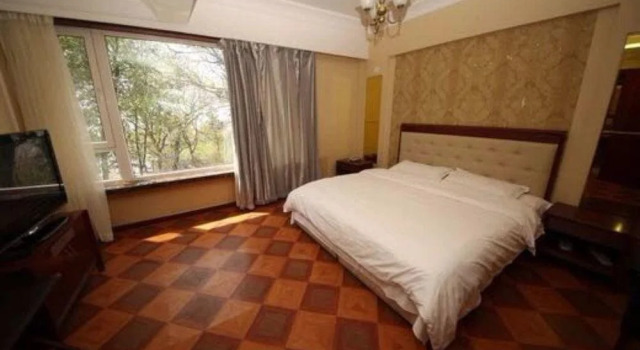 Yanwoling Garden Hotel, Book Hotel Hotels in Liaoning with Breakfast, Breakfasts