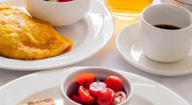 Номер Standard The Fairmont Winnipeg Gold Experience