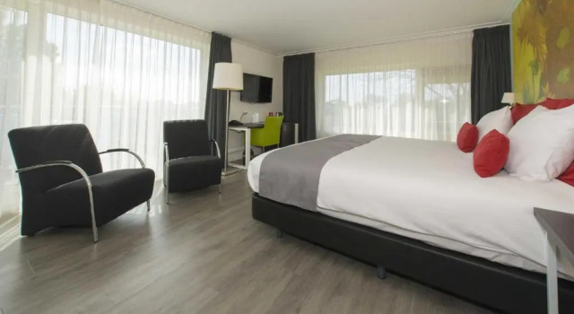 Двухместный полулюкс Grand Hotel Amstelveen