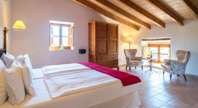 Suite junior cu balcon Can Estades
