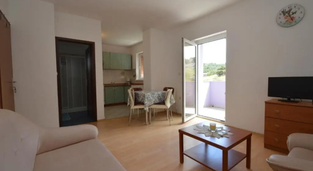 Апартаменты c 1 комнатой Apartmani Raić