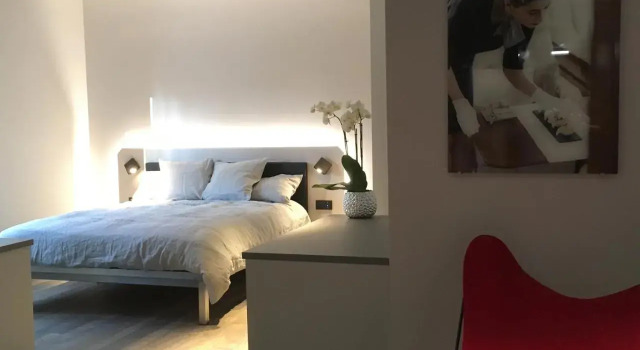 Luxaviation Crew Resort by Airfield, Забронировать Курортный отель Senningerberg Люксембург