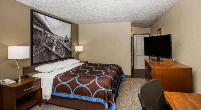 Двухместный номер Standard Super 8 by Wyndham Altoona