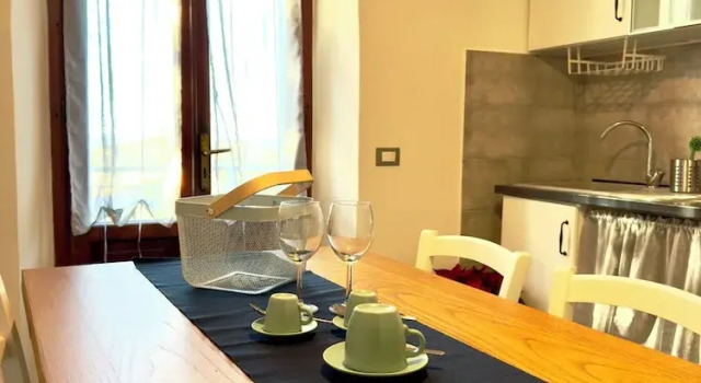 Семейные апартаменты с балконом и с видом на сад Agriturismo La Ghiraia