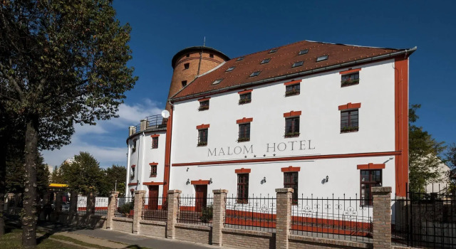 Malom Hotel és Étterem