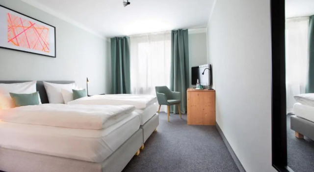 Двухместный номер Standard Hotel Rotkreuzplatz