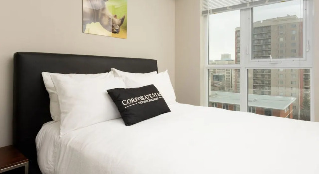 Люкс Hendrix Luxury Apartments by Corporate Stays