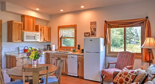 Апартаменты с 2 комнатами с балконом Columbia Falls Vacation Rental Near Flathead River