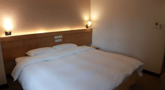 New World Hotel