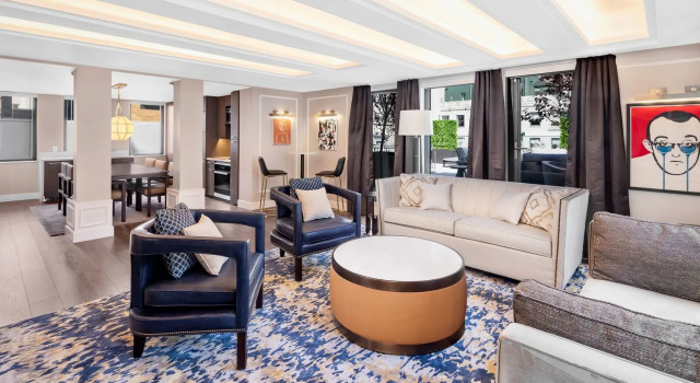 Hilton Club The Quin New York, Забронировать Отель Отели Нью-Йорка с парковкой, рядом с 42-я улица - Брайант-парк, Парковка