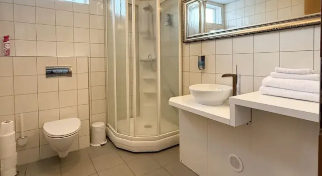 Трёхместный номер Standard Hotel Dalvik - Aurora Leisure