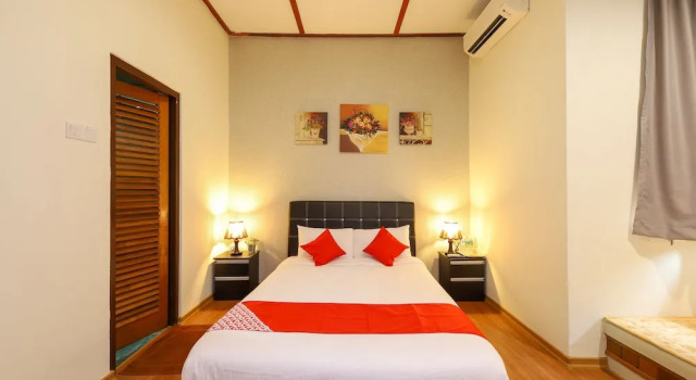 Номер Deluxe Collection O Ivory Hotel & Resort
