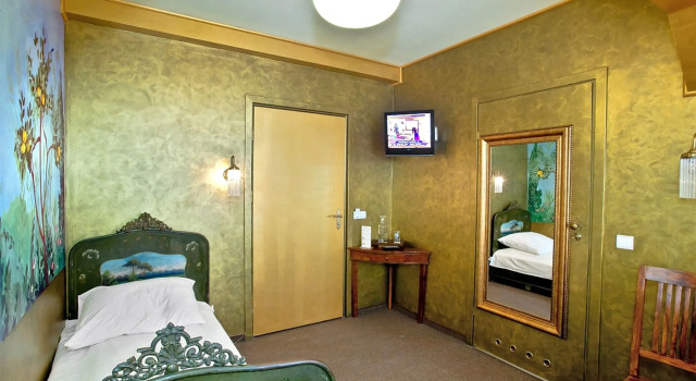 Castle Inn, Buchen Sie Hotel Hotels in Masowien mit Frühstück, Frühstück