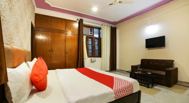 OYO 42702 A.S. Corporate Suites