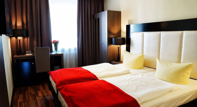 Hotel Admiral Frankfurt City Centre