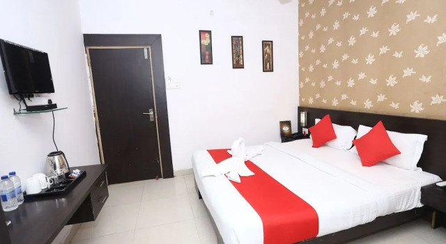 Hotel Manaal Pithampur, Забронировать Отель Недорогие отели штата Махараштры, недорого
