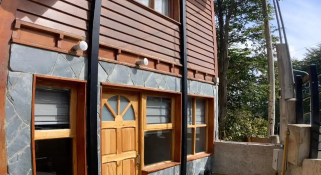 Ushuaia - Studio Exclusivo Alakalufes