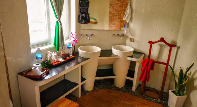 Тент Canvas & Orchids Retreat