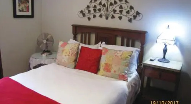 Matisses Guesthouse, Boek Hotel  