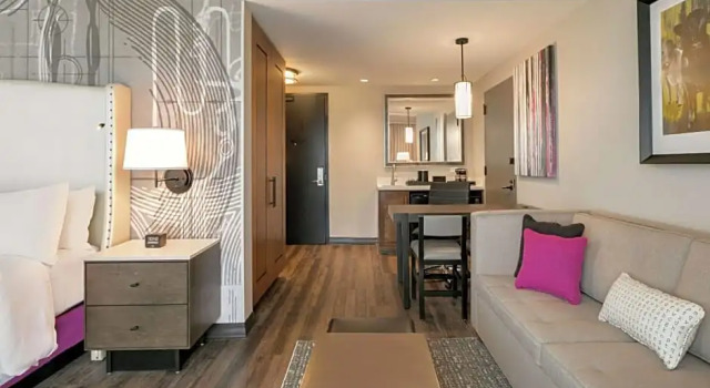 Номер Standard Embassy Suites By Hilton Berkeley Heights
