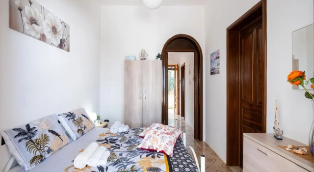 Sunrise Apartment in Villa With Private Parking and Air Conditioning