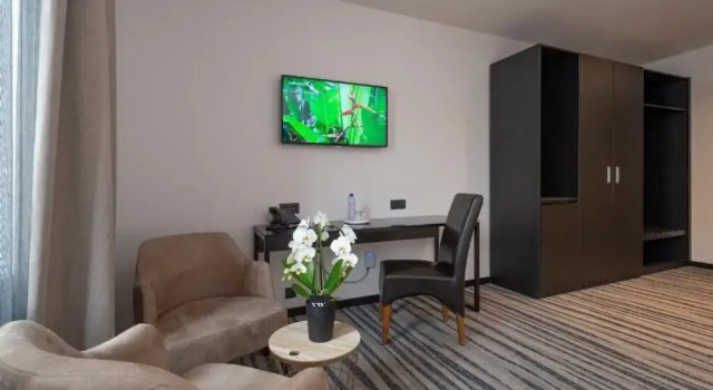 Номер Superior Hotel Monarc