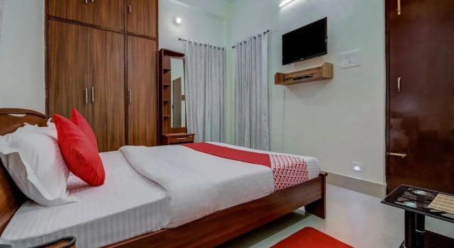 Oyo 10945 Sai Guest House
