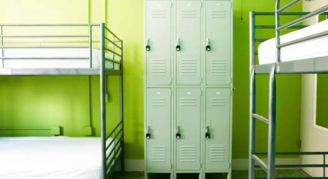 Кровать в общем номере Conturce Hostel